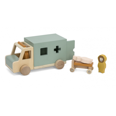 Ambulance en bois