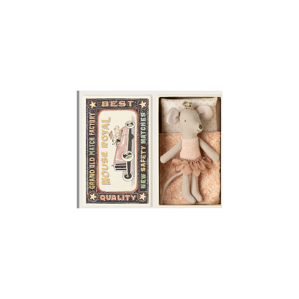 Souris princesse, Petite soeur dans sa boîte